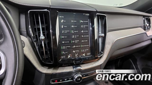 Volvo XC60 2세대 T8 Inscription, 2019 15