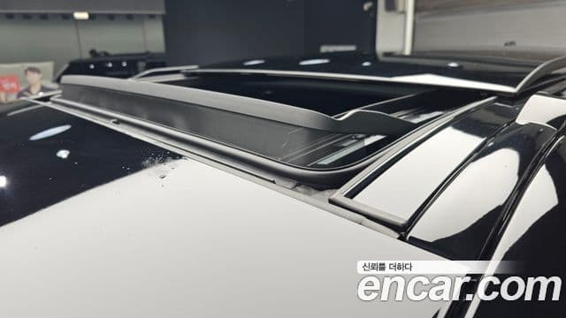 Land Rover Defender (L663) 110 P300 X-Dynamic SE, 2025 19