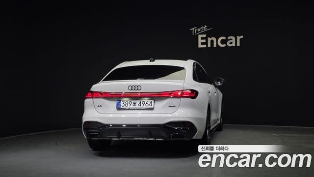 Audi A5 (B10) 45 TFSI Quattro S Line, 2025 4