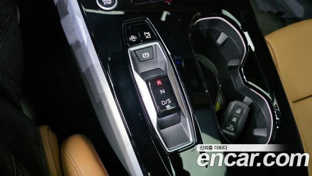 Audi A5 (B10) 45 TFSI Quattro S Line, 2025 9