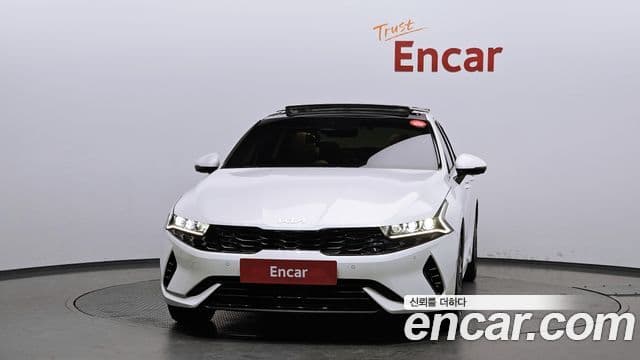 Kia K5 гибрид 3세대 Signature, 2023 3