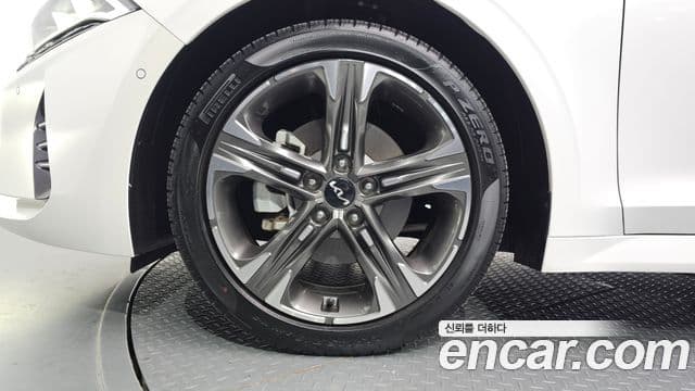 Kia K5 гибрид 3세대 Signature, 2023 все фото