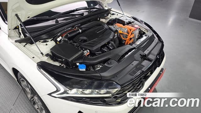 Kia K5 гибрид 3세대 Signature, 2023 6