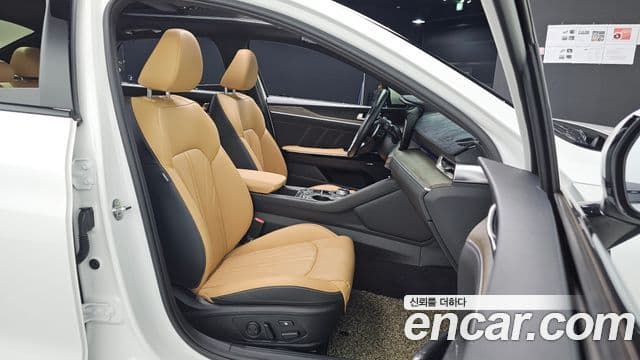 Kia K5 гибрид 3세대 Signature, 2023 10