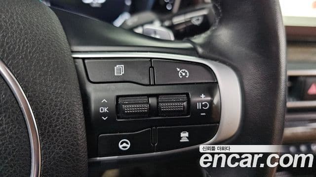 Kia K5 гибрид 3세대 Signature, 2023 19