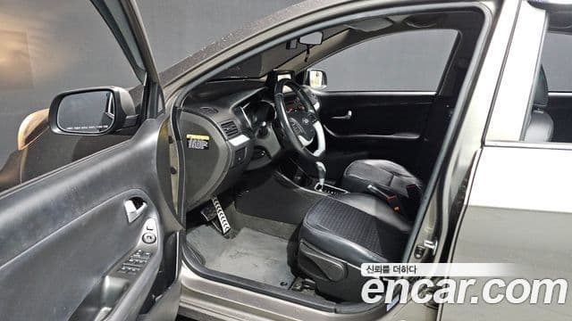 Kia The / новый New Morning Luxury, 2016 10