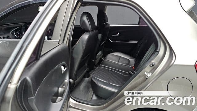 Kia The / новый New Morning Luxury, 2016 19