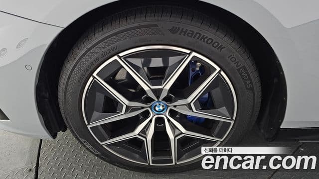 BMW i5 (G60) eDrive 40 M Sport, 2024 все фото