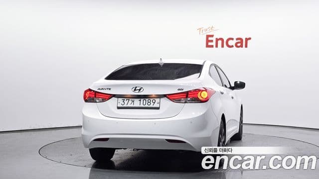 Hyundai Avante MD Premium, 2013 4