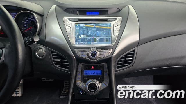 Hyundai Avante MD Premium, 2013 15