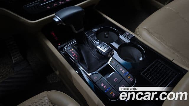 Kia The / новый New Carnival Noblesse Special, 2019 9