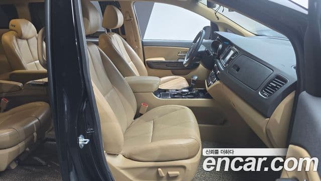 Kia The / новый New Carnival Noblesse Special, 2019 10