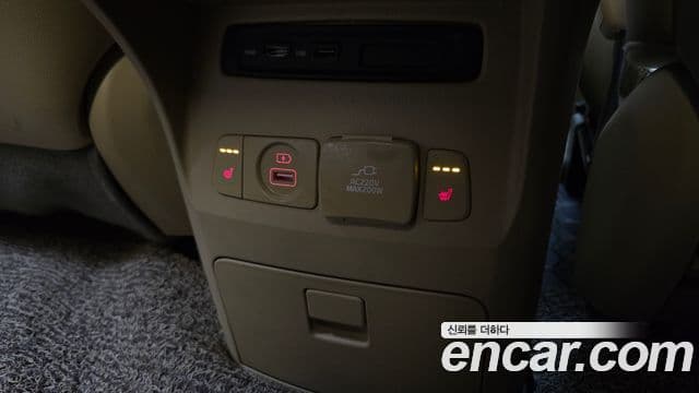 Kia The / новый New Carnival Noblesse Special, 2019 18