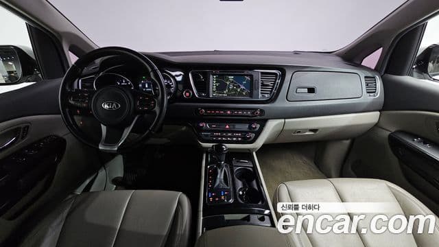 Kia All New Carnival Noblesse, 2016 7