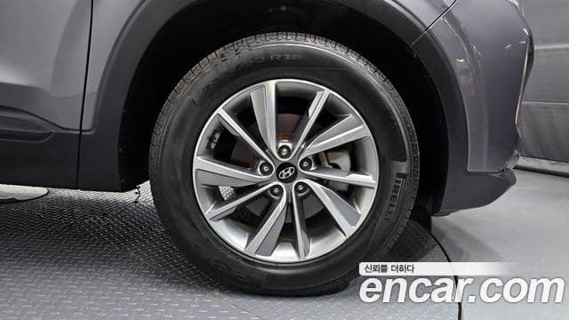 Hyundai Santa Fe TM Exclusive, 2019 все фото