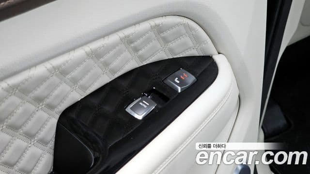 KG모빌리티(SsangYong) All New Rexton Prestige, 2021 18