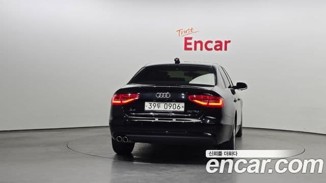 Audi New A4 B8, 2015 4