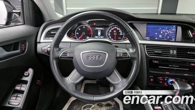Audi New A4 B8, 2015 13