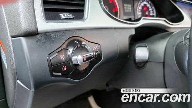 Audi New A4 B8, 2015 15