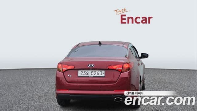 Kia K5 2.0 Deluxe, 2011 4