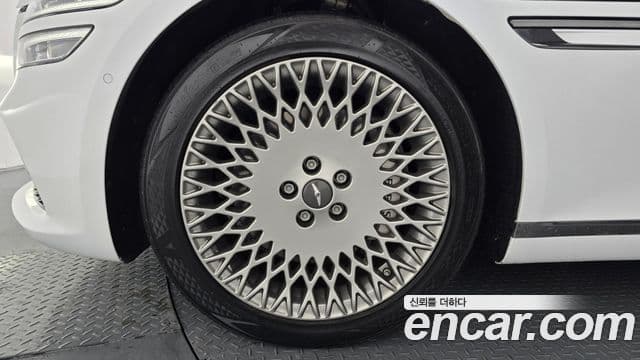 Genesis G80 (RG3) бензин 2.5 турбо AWD, 2022 все фото