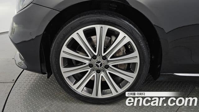 Mercedes-Benz E-класс W213 Exclusive, 2017 все фото