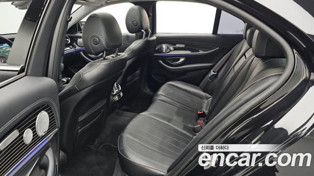 Mercedes-Benz E-класс W213 Exclusive, 2017 12