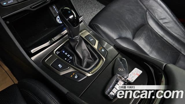 Hyundai Grandeur HG Modern, 2014 9