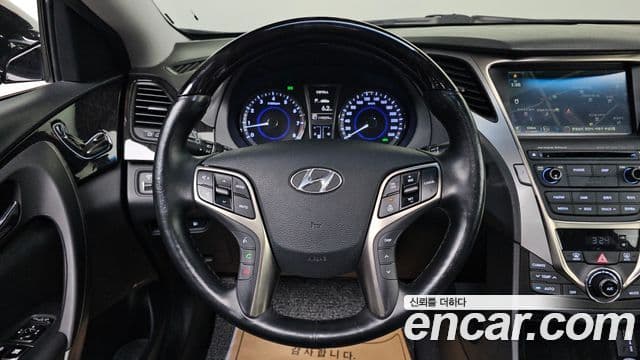 Hyundai Grandeur HG Modern, 2014 15