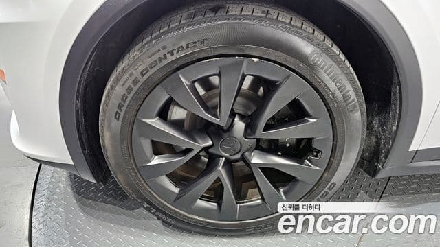 Tesla модель X, 2023 все фото