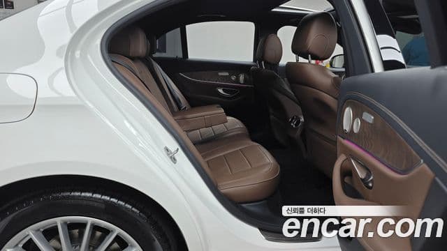 Mercedes-Benz E-класс W213 Exclusive, 2023 12