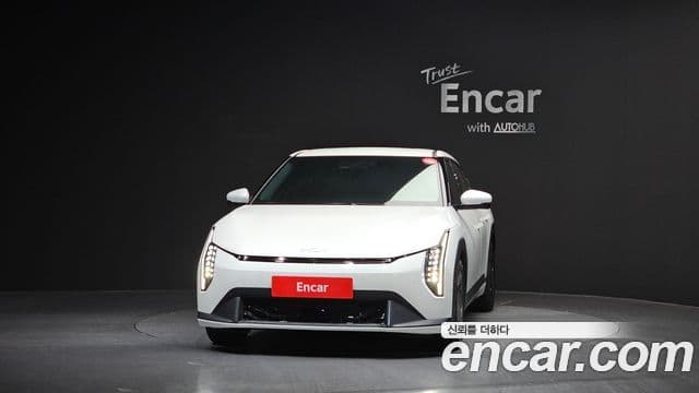 Kia EV4 Earth, 2026 3