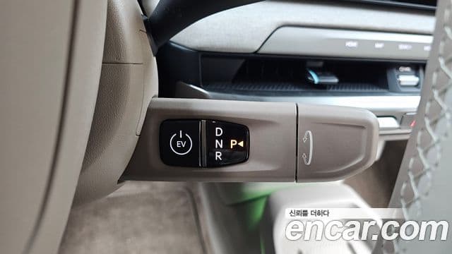 Kia EV4 Earth, 2026 9