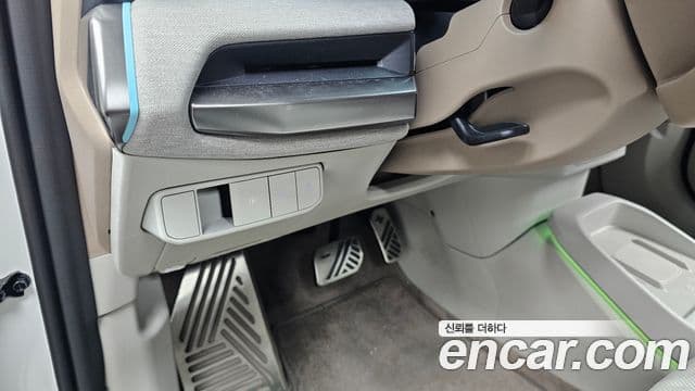 Kia EV4 Earth, 2026 14