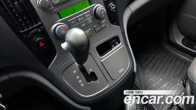 Hyundai Grand Starex CVX Premium, 2014 9