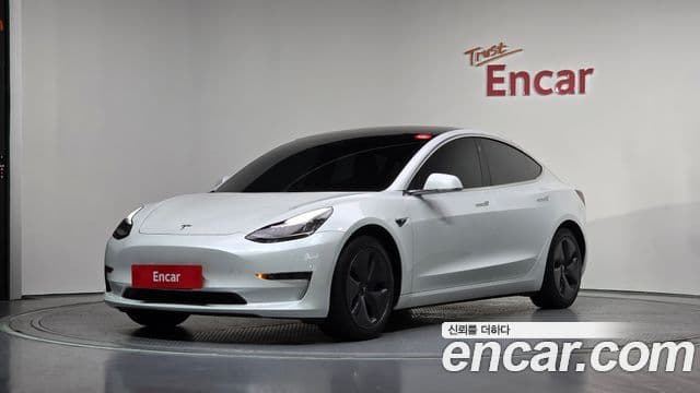 Tesla модель 3 Standard Range Plus RWD, 2020 1