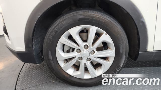 KG모빌리티(SsangYong) Berry New Tivoli V3, 2021 все фото