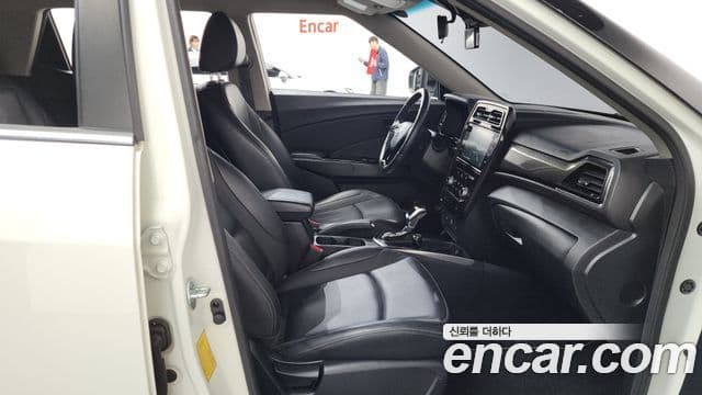 KG모빌리티(SsangYong) Berry New Tivoli V3, 2021 11