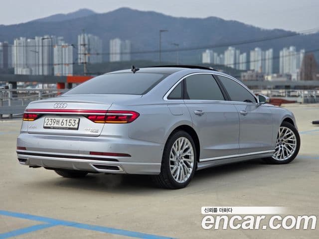 Audi A8 (D5) 55 TFSI Quattro LWB, 2020 4
