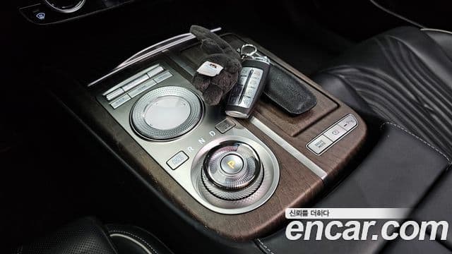 Genesis G80 (RG3) бензин 2.5 турбо AWD, 2021 9