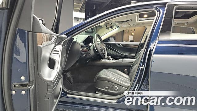 Genesis G80 (RG3) бензин 2.5 турбо AWD, 2021 10