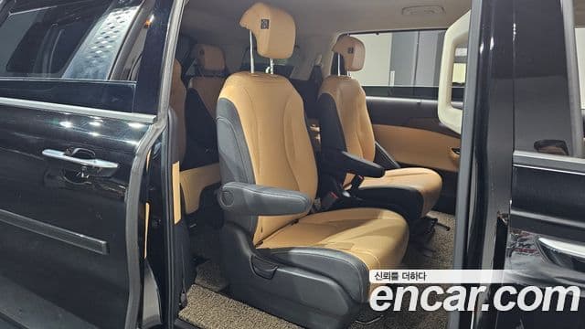 Kia Carnival 4세대 Signature, 2023 12