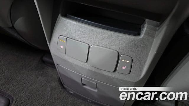 Kia All New Carnival Luxury, 2016 19