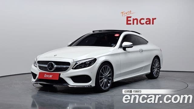 Mercedes-Benz C-класс W205 C200 купе, 2017 1