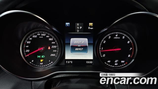 Mercedes-Benz C-класс W205 C200 купе, 2017 8