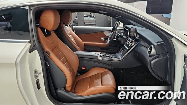 Mercedes-Benz C-класс W205 C200 купе, 2017 10