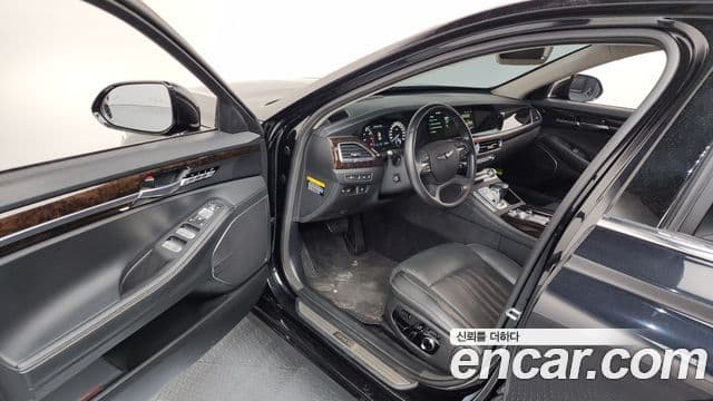Genesis G90 Premium Luxury, 2020 10