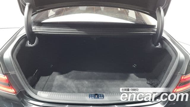 Genesis G90 Premium Luxury, 2020 20