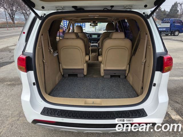 Kia All New Carnival Special, 2018 17