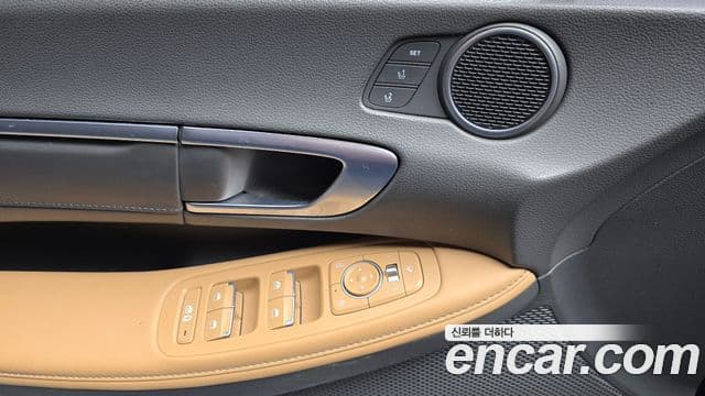 Hyundai Sonata гибрид (DN8) Millennial, 2021 14